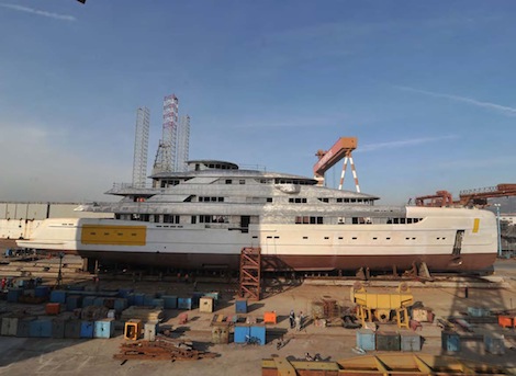 Image for article Biggest yacht in China joins Fraser fleet
